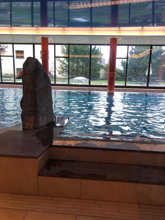 Wohnung Mit See Und Bergsicht Im Vier Sterne Hotel 베아텐베르크 외부 사진